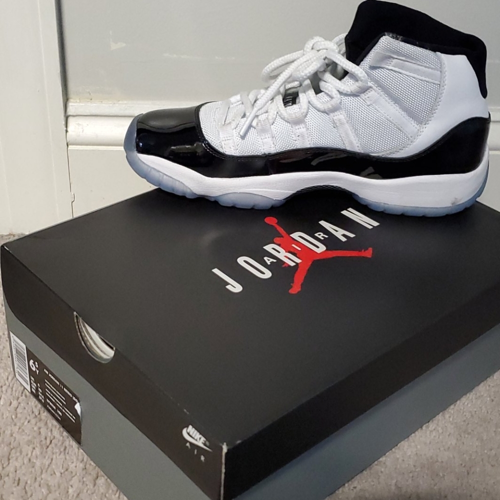 Kids Jordan Retro Concord